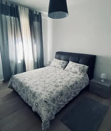 Sun Street Apartment