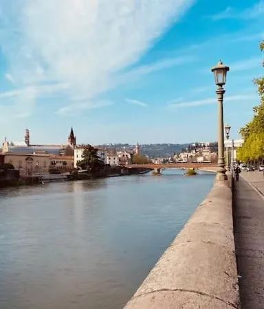 Sun Street Apartment Verona