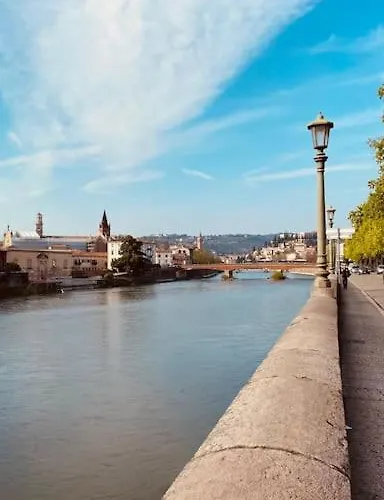 Sun Street Apartment Verona